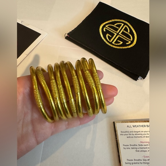 Budhagirl GOLD ALL WEATHER BANGLES - Set of 9 - Size Medium - BRAND NEW - Picture 10 of 13